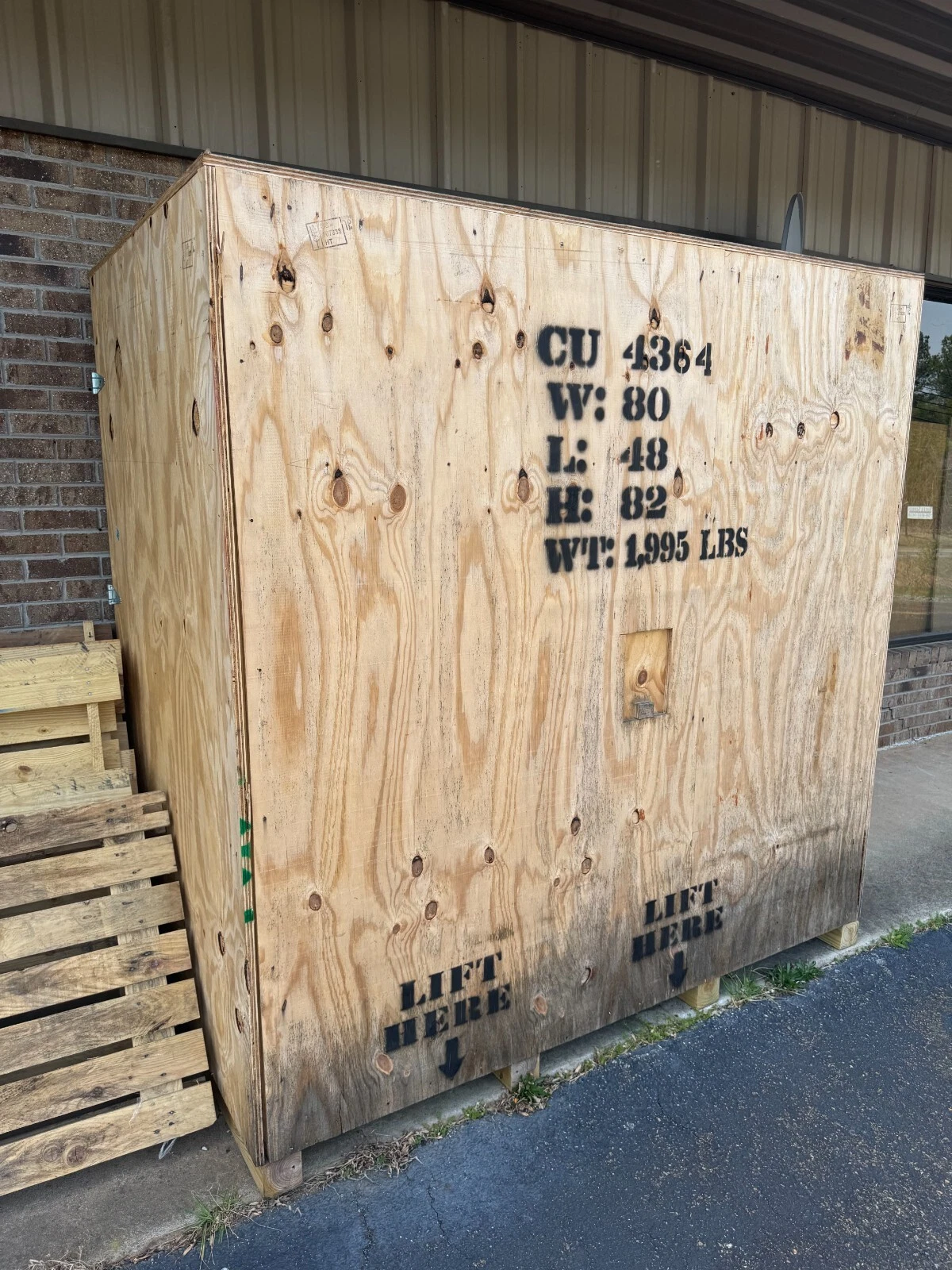Heavy Duty Wood Shipping Crate – 80″ x 48″ x 82″ Heavy Duty Wood Shipping Crate – 80″ x 48″ x 82″