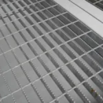 20Ft X 8Ft Open Mesh Floor Bunded Store - M-W Containers